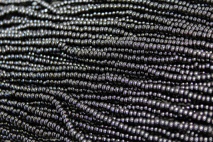 11/0 Opaque Black - Seed Beads