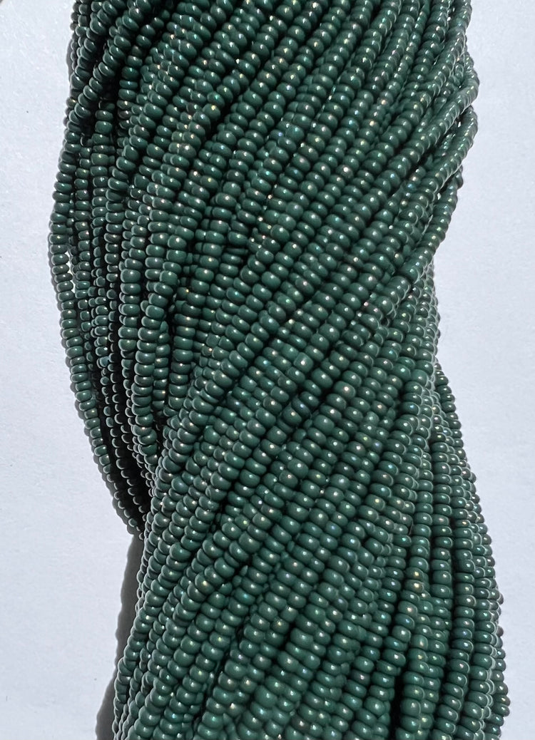 11/0 Opaque Dark Green - Seed Beads